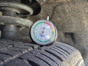 CHRYSLER PACIFICA TOURING L - 8