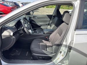 صورة 3 لـ 2025 Nissan ALTIMA SV