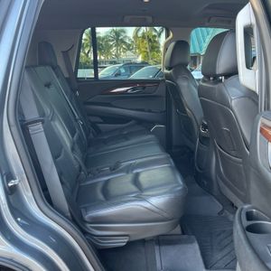صورة 27 لـ 2019 Cadillac ESCALADE STANDARD