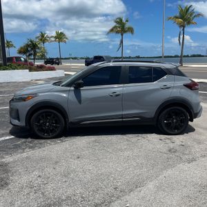 صورة 2 لـ 2023 Nissan KICKS SR