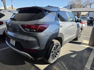 CHEVROLET TRAILBLAZER - 2