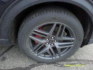 FORD EXPLORER ST-LINE - 10