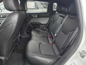2025 JEEP COMPASS LATITUDE 照片 24