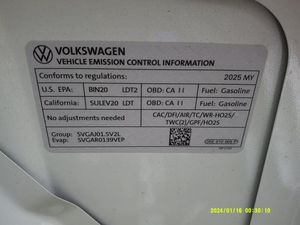 صورة 22 لـ 2025 Volkswagen TAOS SE