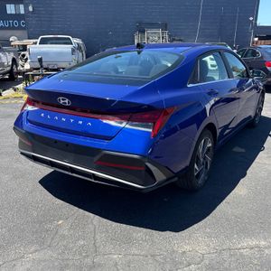 HYUNDAI ELANTRA SEL CONVENIENCE - 5