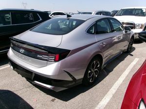 HYUNDAI SONATA SEL - 2