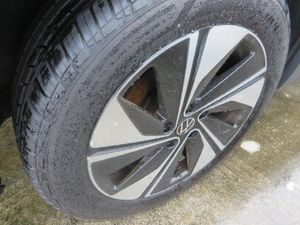 صورة 12 لـ 2025 Volkswagen TAOS SE