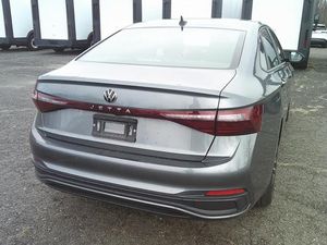 VOLKSWAGEN JETTA SPORT - 2