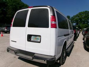 CHEVROLET EXPRESS - 2