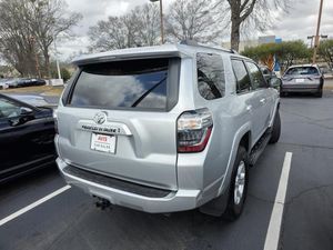 TOYOTA 4RUNNER - 2