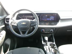 صورة 4 لـ 2025 Chevrolet TRAILBLAZER LT