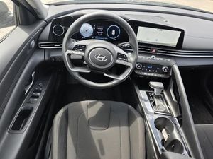 HYUNDAI ELANTRA SEL CONVENIENCE - 4