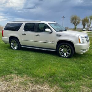CADILLAC ESCALADE ESV LUXURY - 6
