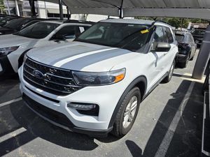 FORD EXPLORER XLT - 1