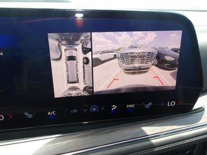 CHEVROLET SUBURBAN Z71 - 8