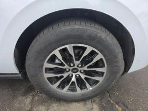 FORD EXPEDITION PLATINUM - 10