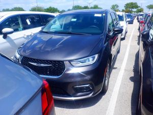 CHRYSLER PACIFICA TOURING L - 1